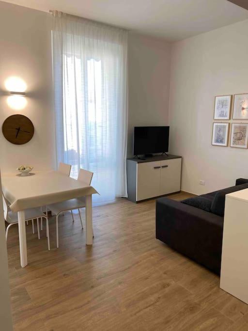 Camar 110 Apartment Специя Екстериор снимка